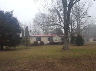 1885 Whites Chapel Rd, Gadsden, AL 35901