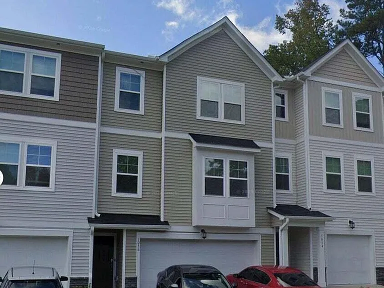 1056 Lily Loch Way — Photo 19