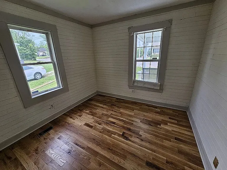 205 King St — Photo 9