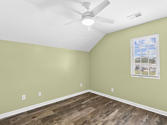 4th image of 221 Addison Cottage Way