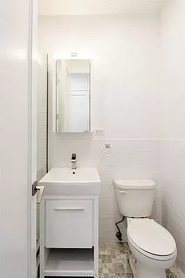 Rented by The Agency | media 4