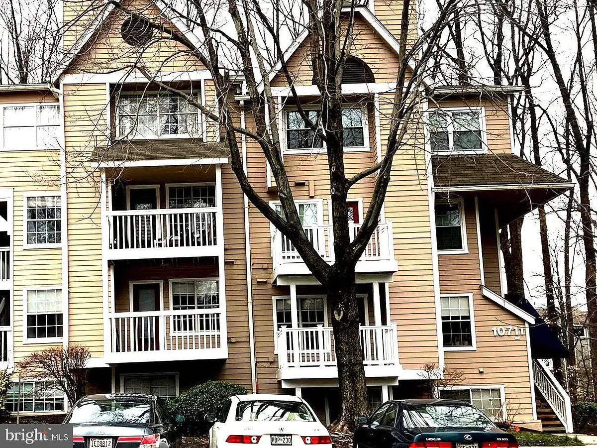 Photo 2 of 8 - 10713 Hampton Mill Ter #100 - North Bethesda, MD Building Photo - 10713 Hampton Mill Ter #100