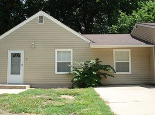 430 Vattier St APT 2, Manhattan, KS 66502