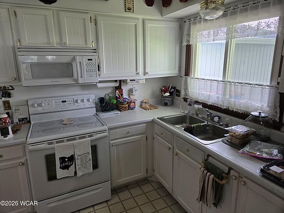 5th image of 1114 Rozelle Ave