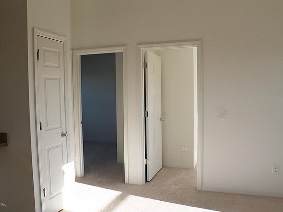 4th image of 111 Pine Crse