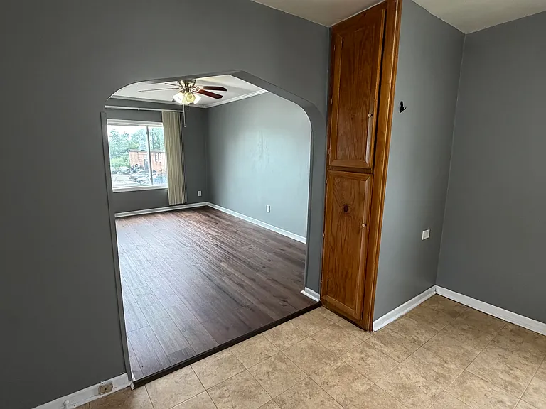 10440 S Torrence Ave #2-F — Photo 8