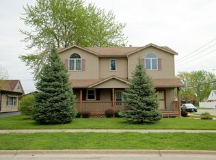 10853 Lyman Ave, Chicago Ridge, IL 60415