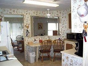 4th image of 339 Windsor Dr