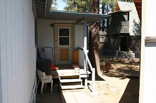 5th image of 601 S 29th Dr