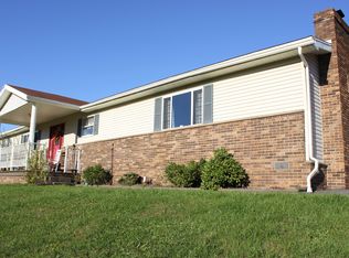 3981 Saltwell Rd, Bridgeport, WV 26330