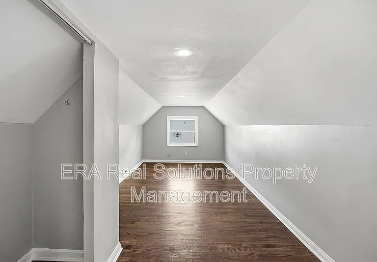 7032 La Boiteaux Ave — Photo 43