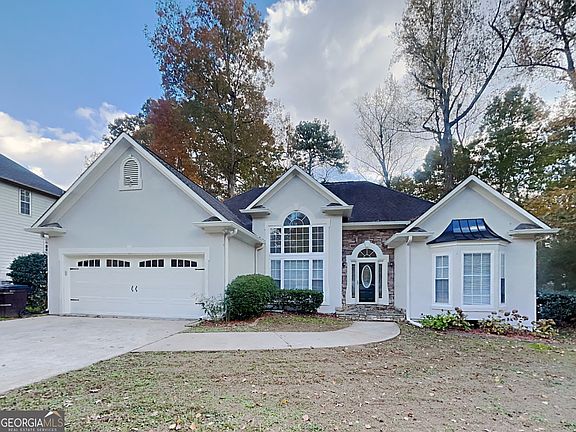 2nd image of 6898 Fox Hunt Cir W