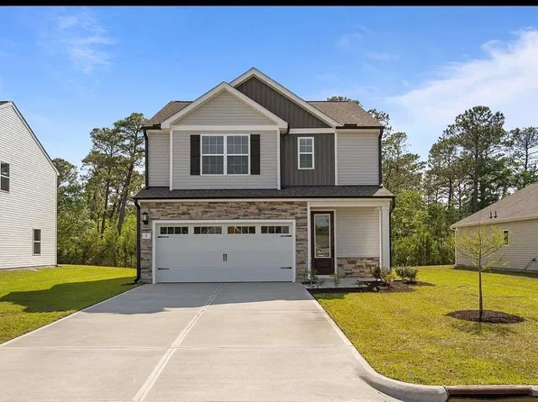7 N Umbrella Palm Dr, Hampstead, NC 28443