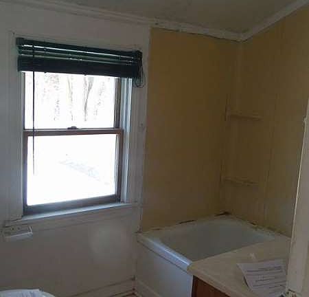 2nd image of 175 McKinley Ave