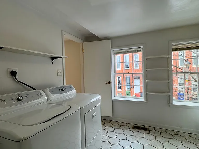 678 Melvin Dr — Photo 12