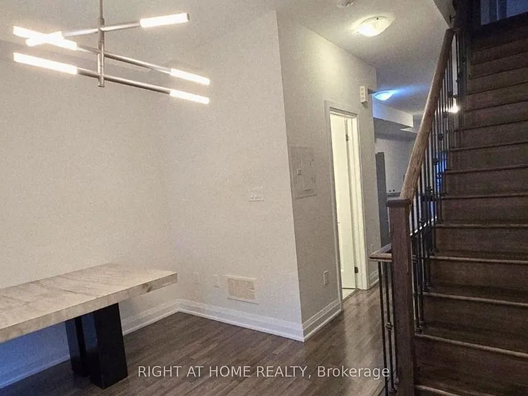 1758 Lawrence Ave W #1 — Photo 18