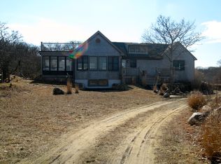 325 Lighthouse Rd, Aquinnah, MA 02535