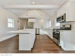 25 Walnut Pl, Newton, MA 02460