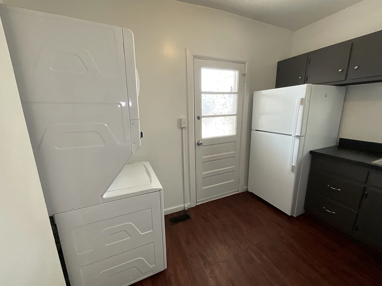 1915 Manada St, Harrisburg - 1 — Photo 2