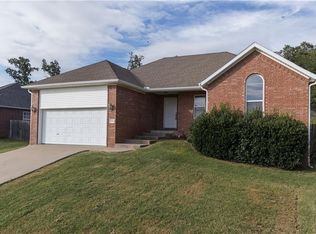 1976 Sweetwater Ranch Ave, Springdale, AR 72764