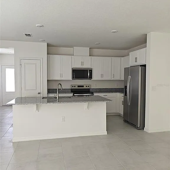 2742 Raindrop Run St — Photo 5