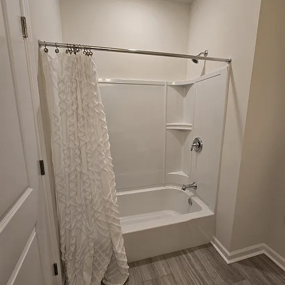 2 Winslow Ln #410 — Photo 21