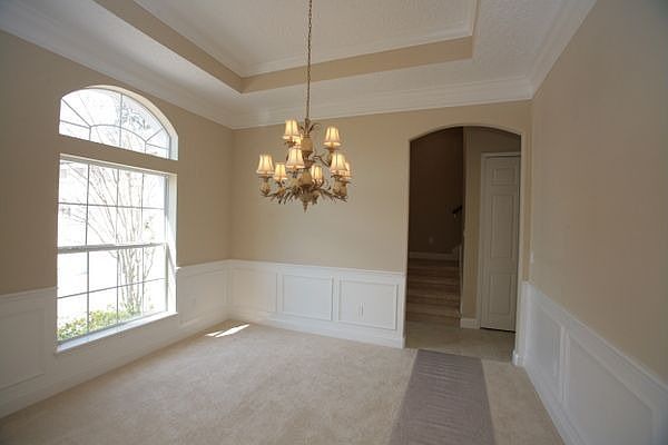 1st image of 19 N Park Ln