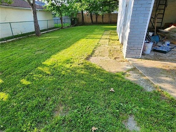 3rd image of 20251 Miller Ave