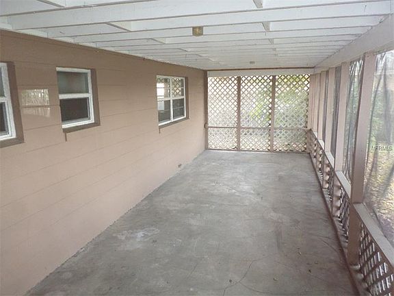 4th image of 5301 Chenault Ave