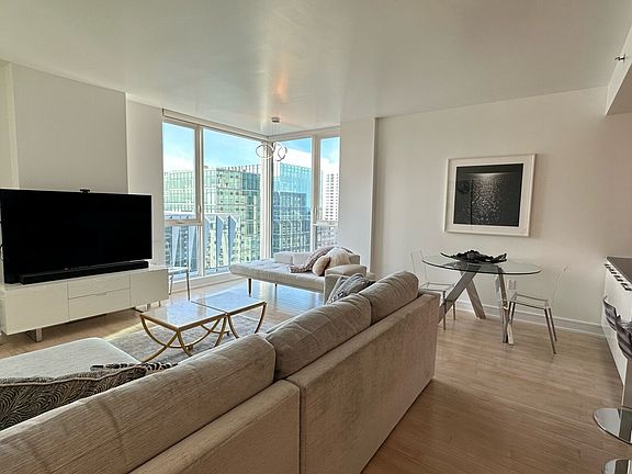 2nd image of 631 Folsom St APT 19C