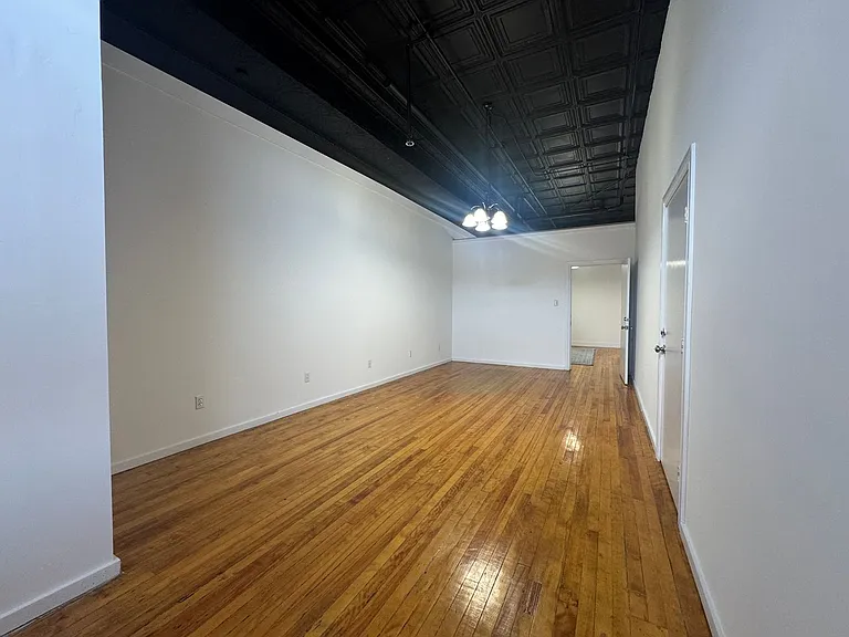 171 Genesee St — Photo 33