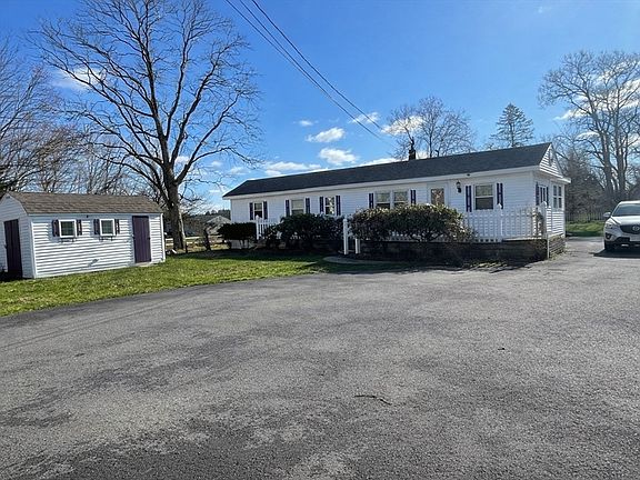 2nd image of 2617 Pleasant St