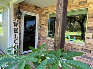 540 Stewart St, Bridge City, TX 77611