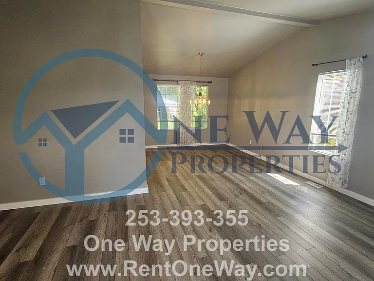 6311 56th Street Ct W — Photo 3
