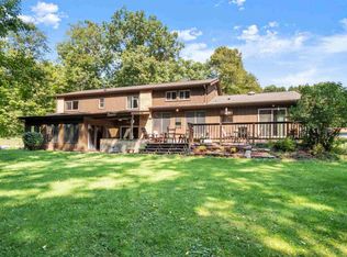 9517 Saratoga Rd, Fort Wayne, IN 46804