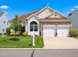 11 Lavallette Ln, Waretown, NJ 08758