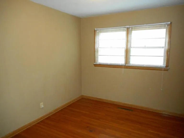 1515 S Barnes Ave — Photo 12
