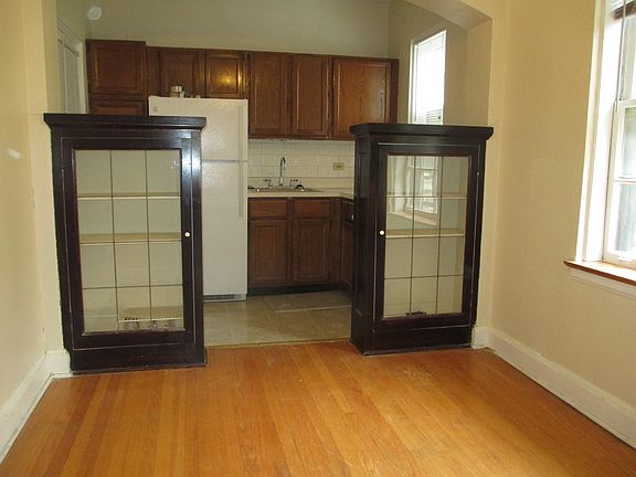 4th image of 1113 Holly Ct APT 209