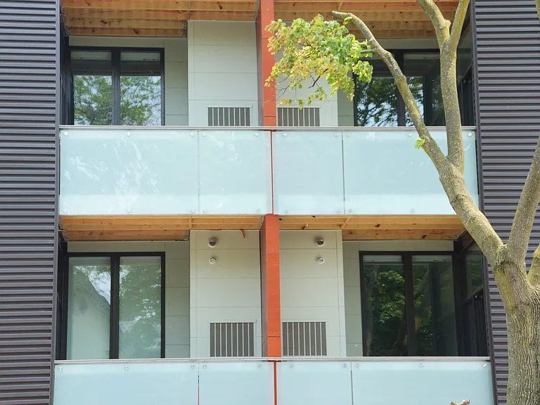 Edge on North — Photo 20