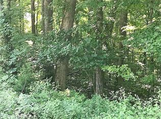 2760 E Pointe Cove Rd, Bloomington, IN 47401