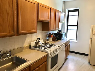 Rented by Living New York