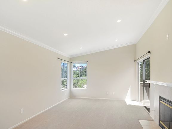 3rd image of 6 Corniche Dr Unit F