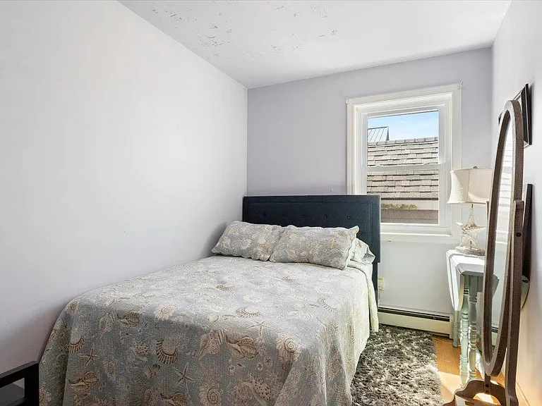 double bedroom