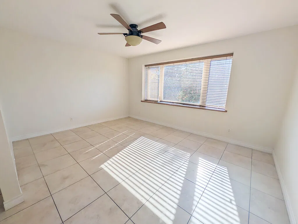 832 Concession Street - 24 — Photo 3