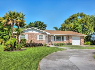 216 Magnolia Cir, Eustis, FL 32726