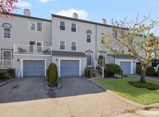 Willow Glen, Warwick, RI 02889