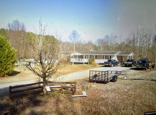 300 Azalea Dr, Jefferson, GA 30549