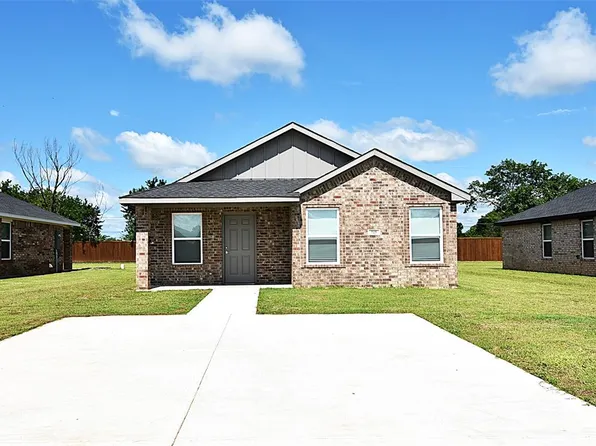 725 Elm St, Seminole, OK 74868