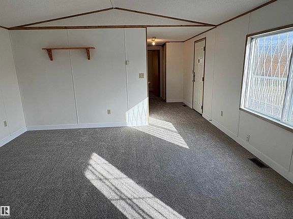 4th image of 43 Range Road 200 #50106