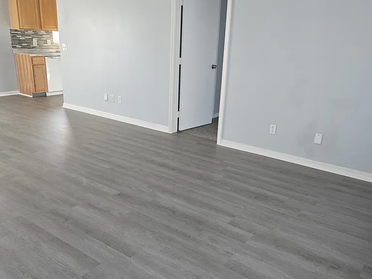 2802 NE Spruce Ridge Ave — Photo 2